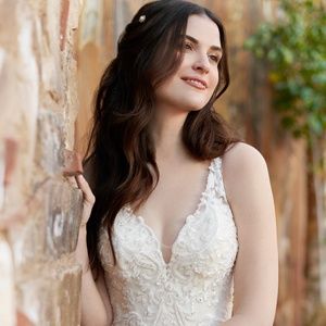 Bridal Gown BE557